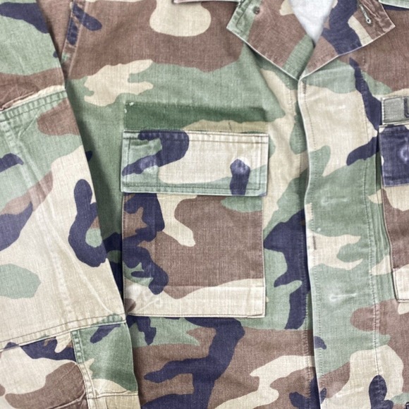 Vintage US Army Camo Coat Men Medium Regular Woodland BDU Military CPT Airborne - Picture 4 of 14